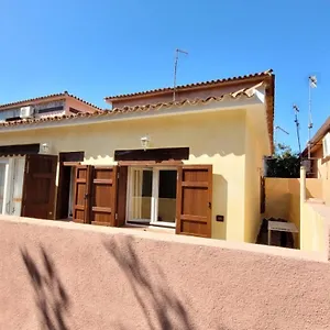 Casa Rosa , San Teodoro (Sardinia) Italia
